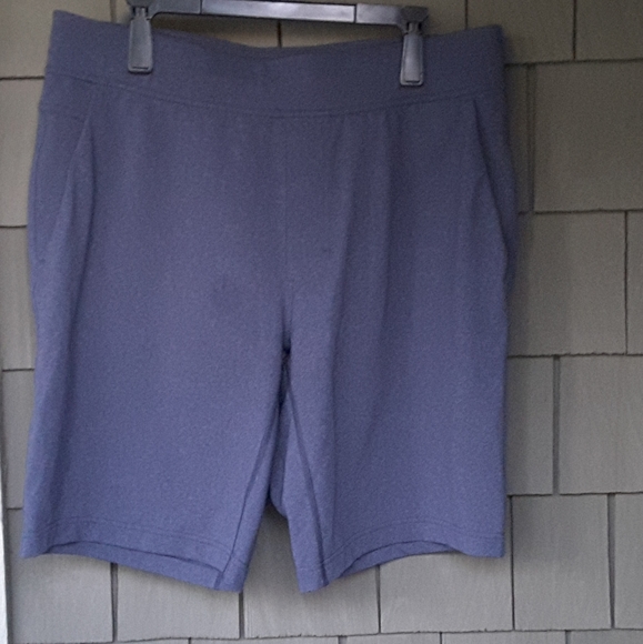 Lululemon Shorts - Picture 2 of 4